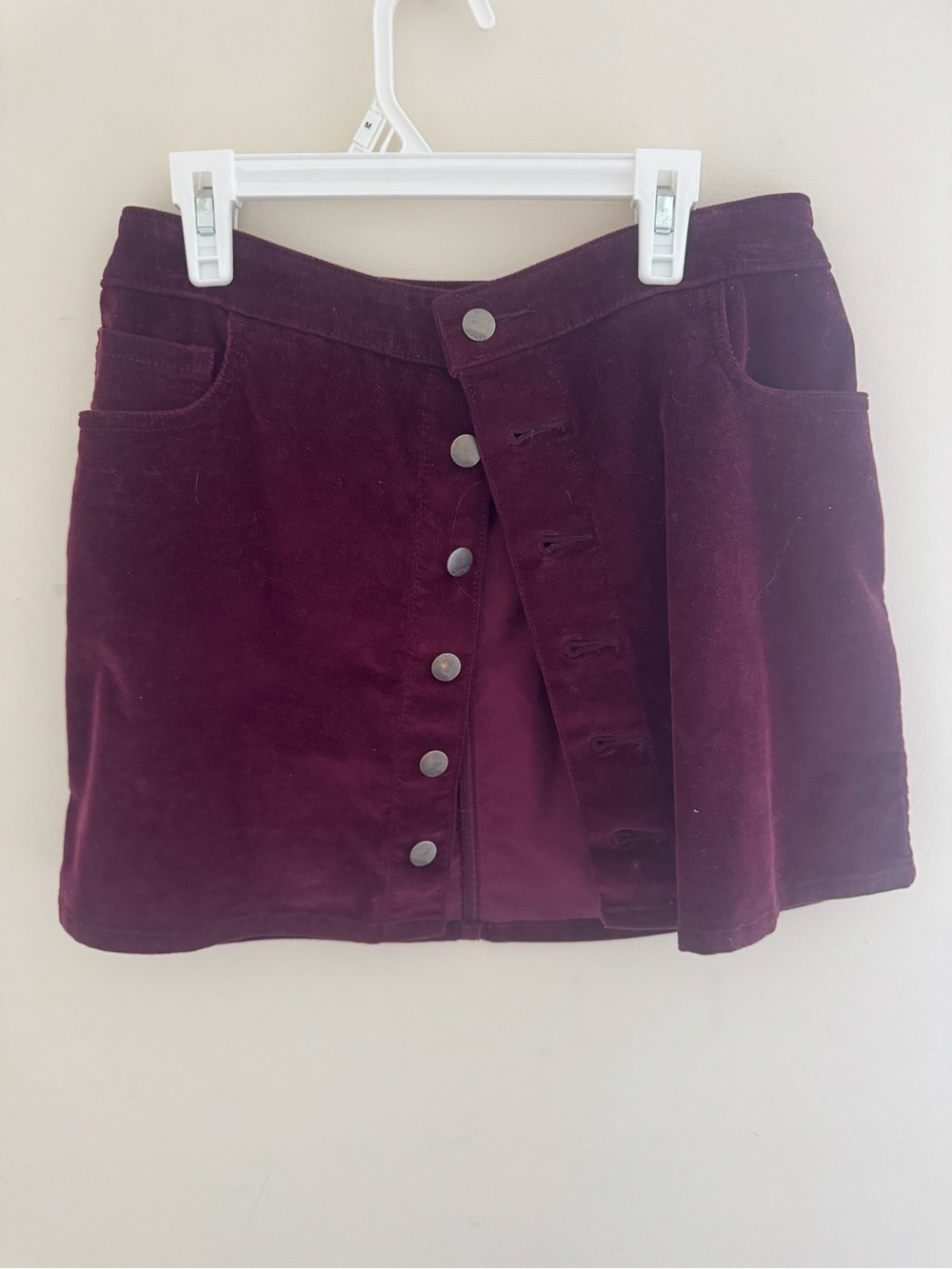 Express Button-Front Corduroy Mini Skirt in Deep Burgundy